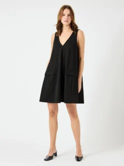 YASMALEA SLIP-OVER JURK -YAS Verkoopwinkel 26024050 Black 005