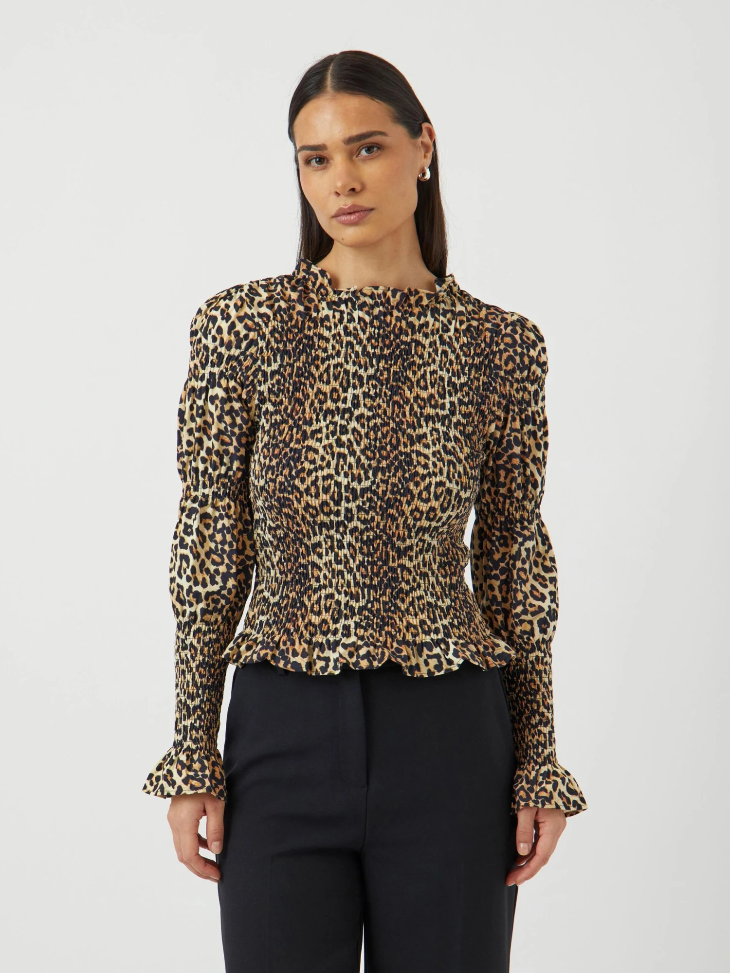 YASCHEMMA GESMOKTE BLOUSE