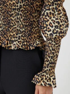 YASCHEMMA GESMOKTE BLOUSE 8 YASCHEMMA GESMOKTE BLOUSE -YAS Verkoopwinkel 26024854 Nomad 1179798 006