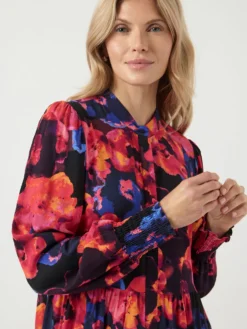 YASASINA MAXI JURK -YAS Verkoopwinkel 26034001 NavyBlazer 1198104 006