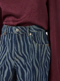 YASLORA MW STRAIGHT FIT JEANS -YAS Verkoopwinkel 26038342 DarkBlueDenim 1208581 006