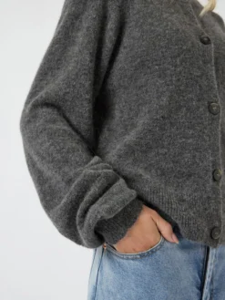 YASJOHI WOL GEBREID VEST -YAS Verkoopwinkel 26040004 MediumGreyMelange 006