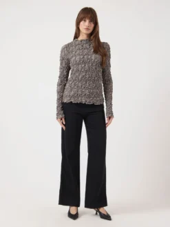 YASMERA TOP MET LANGE MOUWEN 9 YASMERA TOP MET LANGE MOUWEN -YAS Verkoopwinkel 26040040 TaupeGray 005